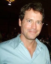 Greg Kinnear....